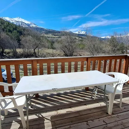 Beau T3 A Avec Terrasse Et Parking - Fr-1-165a-176 *